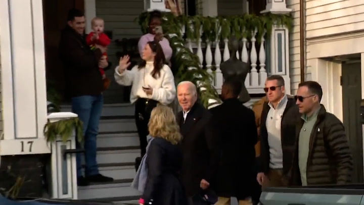 President Biden met with protesters in Nantucket chanting 'Free Palestine'.mp4